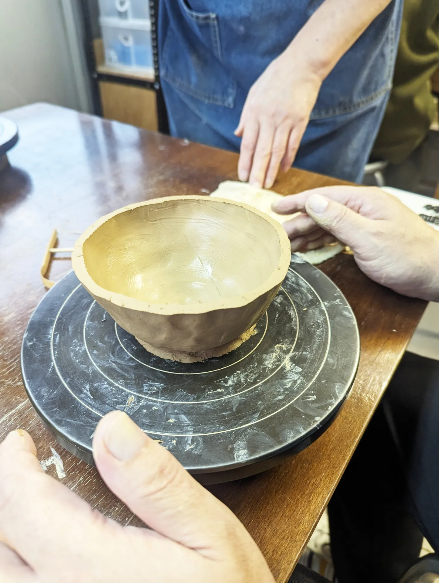 焼成を経て完成する陶器のイメージ