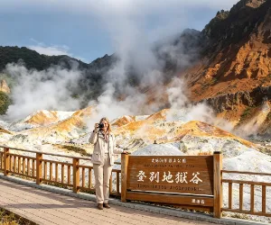 Sapporo Day Trip: Lake Toya Observatory, Noboribetsu Jigokudani, Showa Shinzan & Usuzan Bear Park, Lake Hill Farm