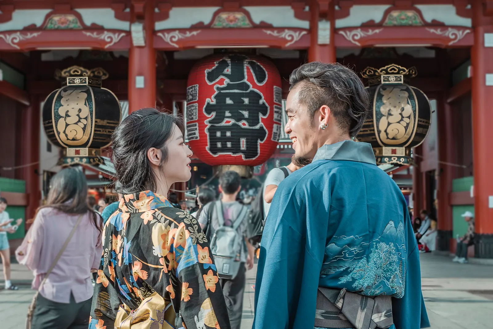 Tokyo Wedding Photo Shoot: Asakusa Kimono & Tokyo Tower Dress